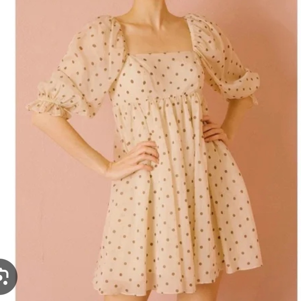 Storia Beige Polka Dot Dress